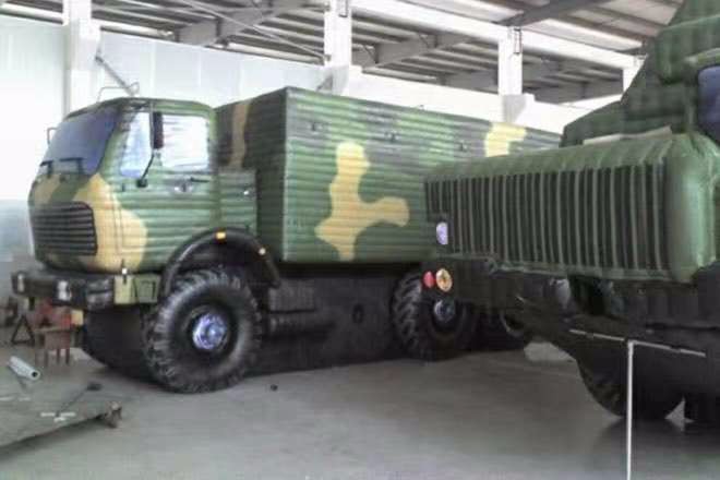 庄浪大型军事车